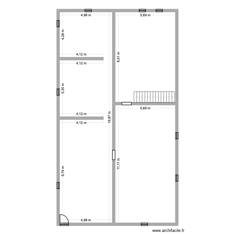 RP 1er &eacute;tage. Plan de 3 pièces et 208 m²