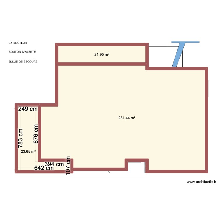 123268. Plan de 3 pièces et 277 m2