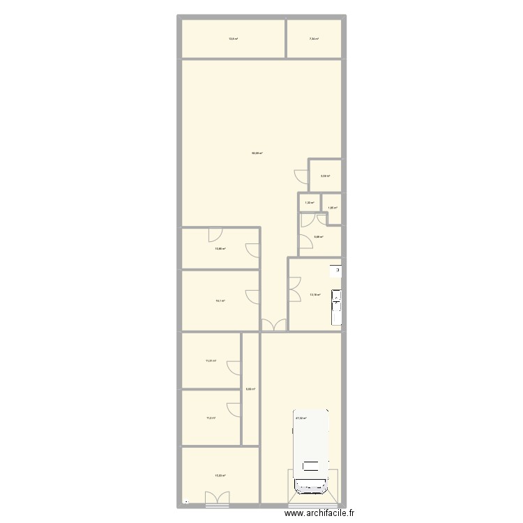 cuisine traiteur v4. Plan de 15 pièces et 258 m2