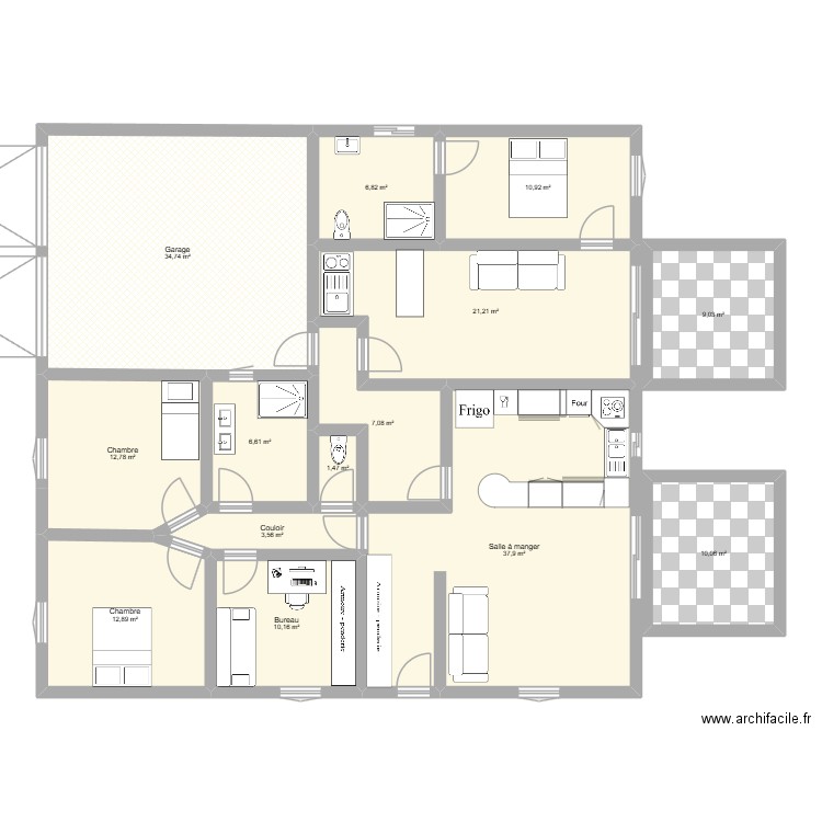Etxe partekatua. Plan de 14 pièces et 185 m2