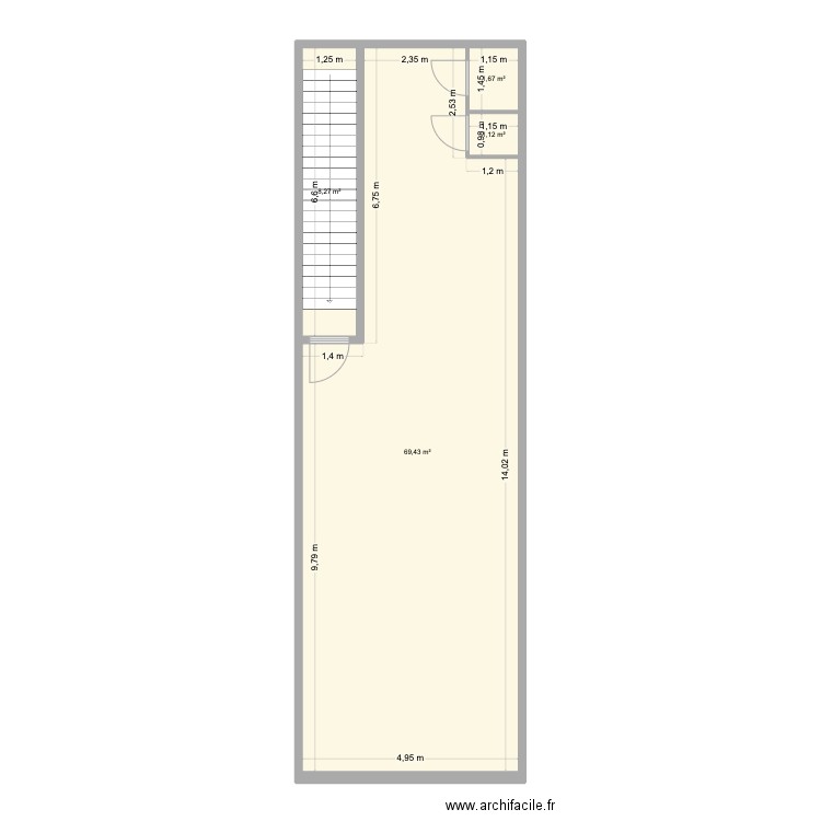 Bureau Cesardes. Plan de 4 pièces et 80 m2