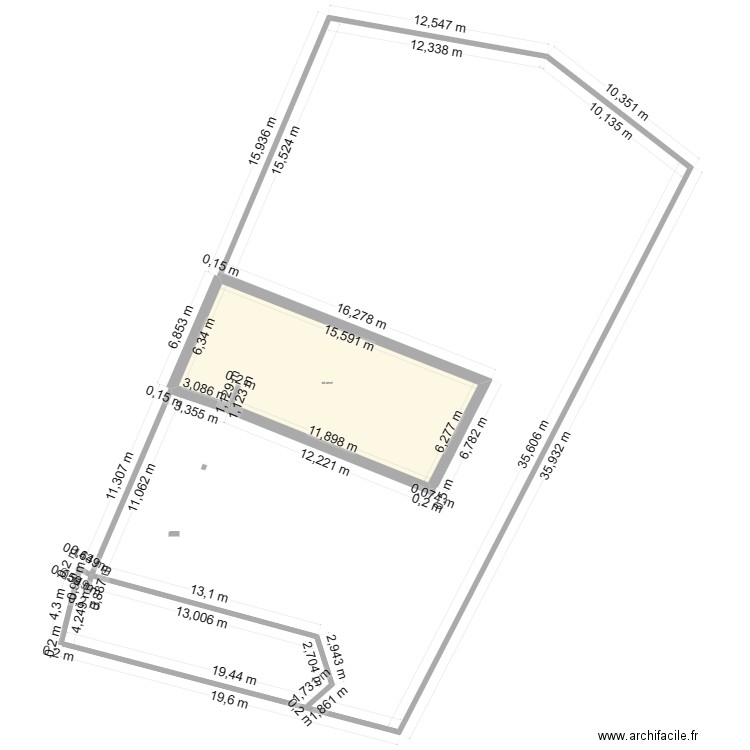 Plan de masse 2. Plan de 1 pièce et 95 m2