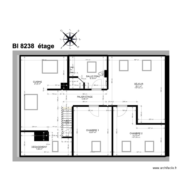 BI 8238. Plan de 25 pièces et 278 m2