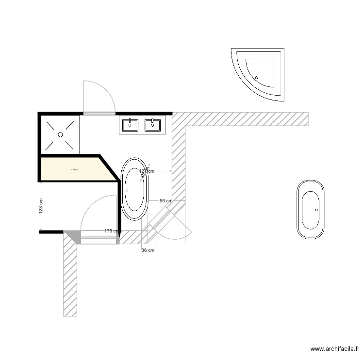 salle de bain 4. Plan de 0 pièce et 0 m2