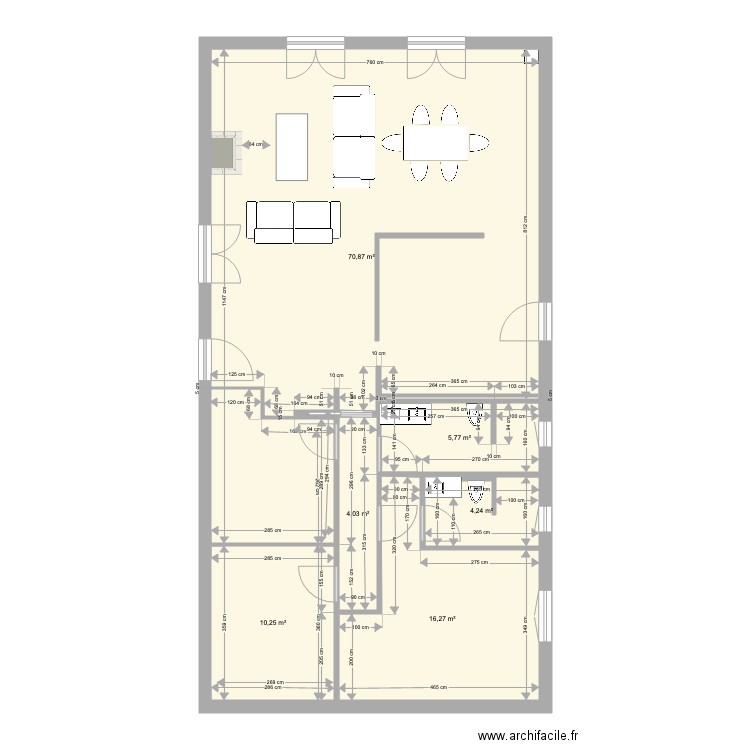 plan maison complet avec meuble. Plan de 6 pièces et 111 m2