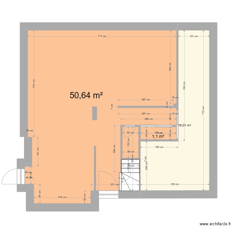 RDC. Plan de 3 pièces et 68 m2