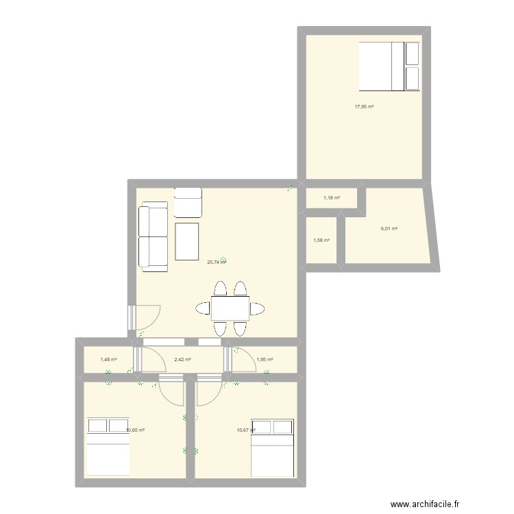 Normal 1. Plan de 10 pièces et 80 m2