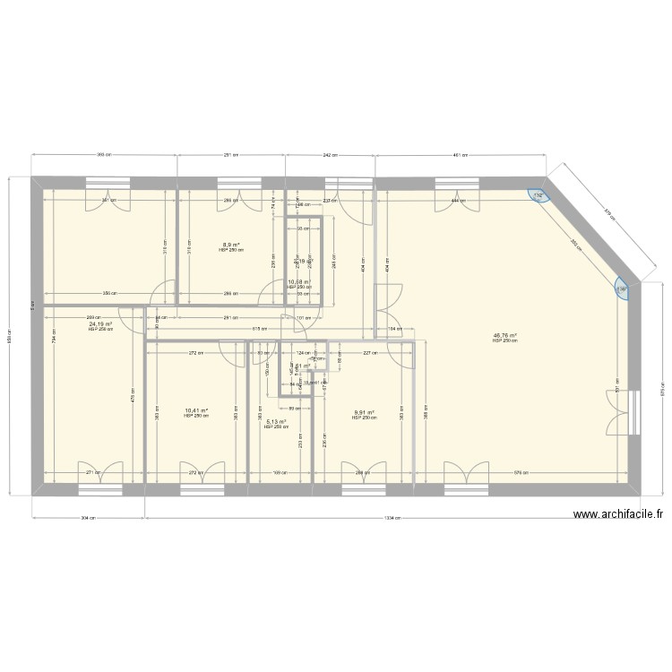 Plan de maison avec cloisons intérieures et cotations 7. Plan de 0 pièce et 0 m2