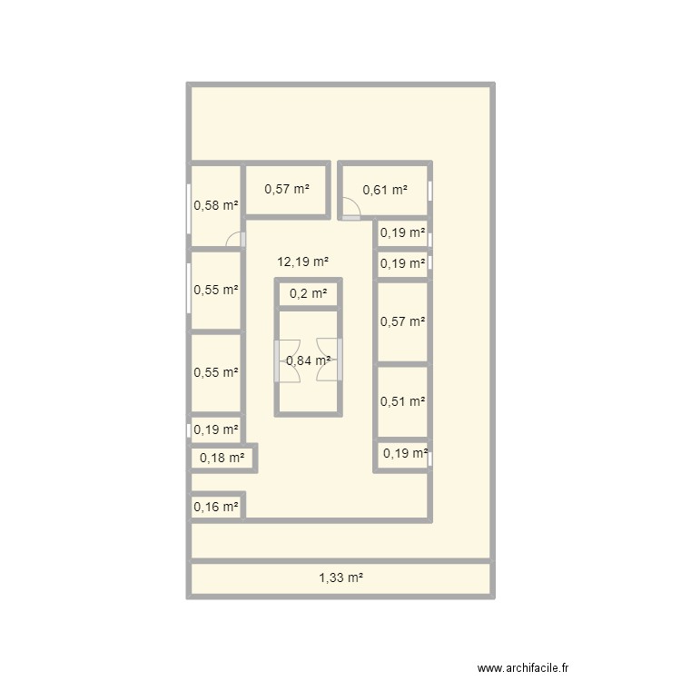 plan1. Plan de 17 pièces et 21 m2