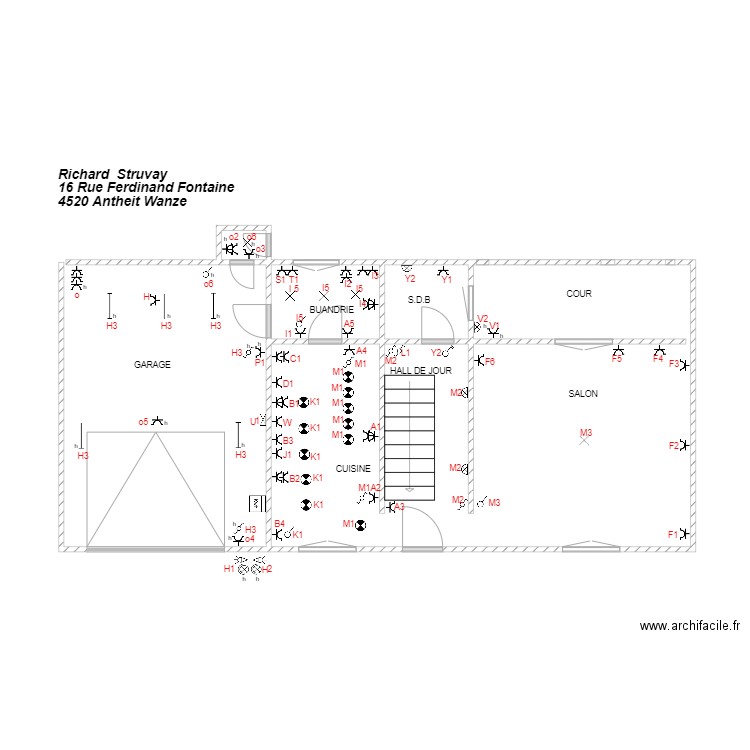 REZ ALEXANDRE. Plan de 3 pièces et 5 m2