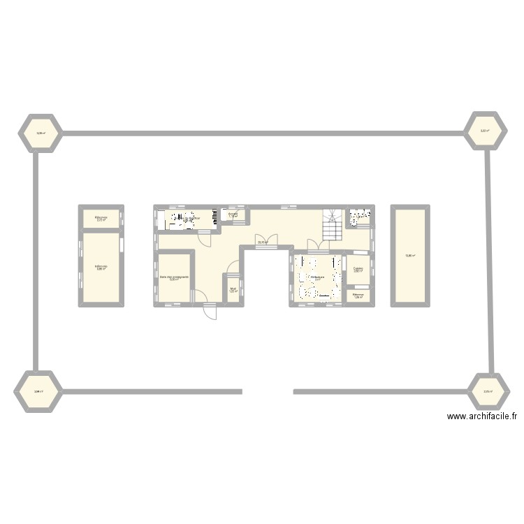 Privé. Plan de 16 pièces et 93 m2