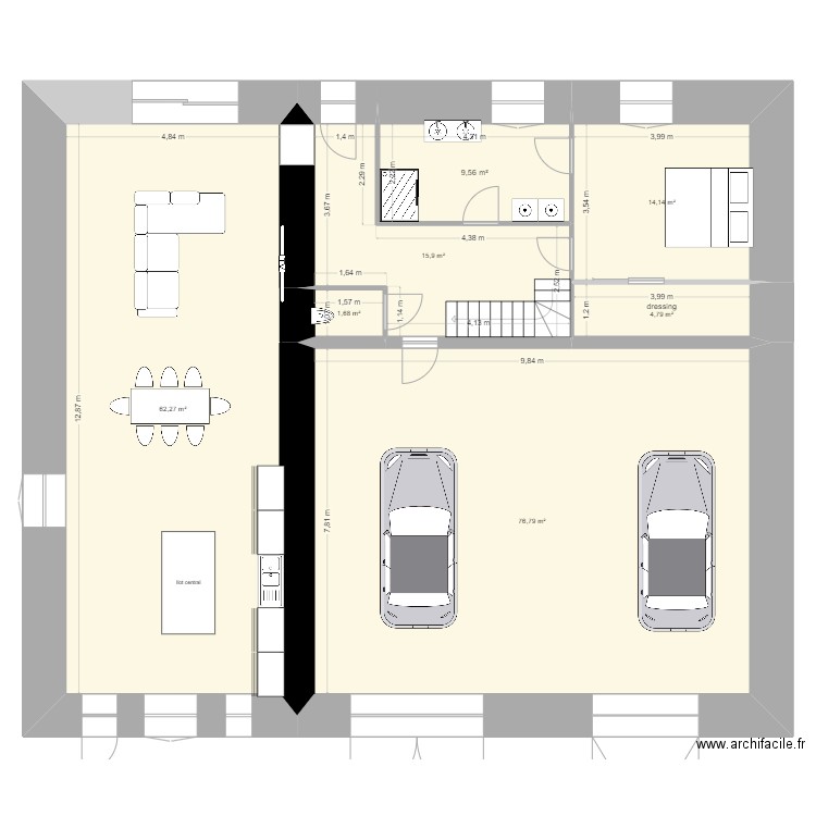 maison. Plan de 7 pièces et 185 m2