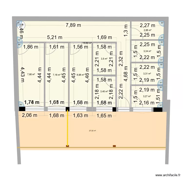 D&eacute;pendances 4 mur. Plan de 10 Pièces et 57 m²