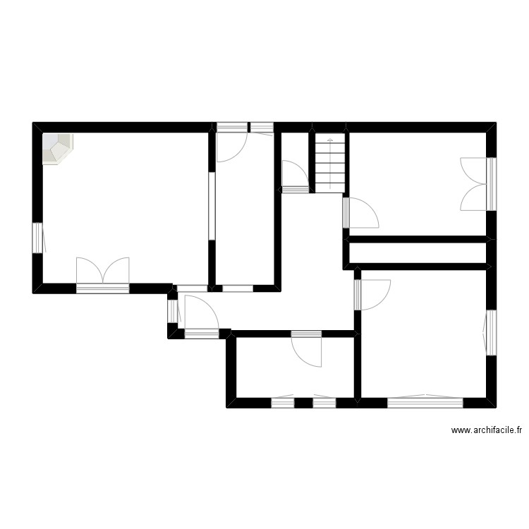 CHA. Plan de 12 pièces et 131 m2