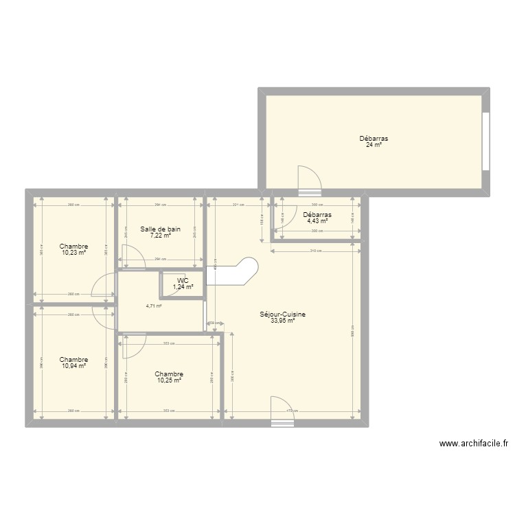 BLANC. Plan de 9 pièces et 107 m2