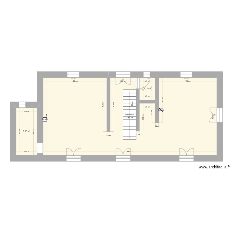 Remi RDC vide. Plan de 3 pièces et 82 m2