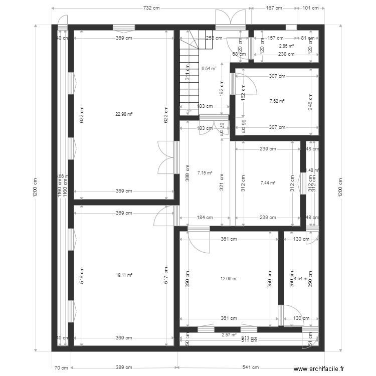 22292868 10x12m escalier rectifie. Plan de 0 pièce et 0 m2