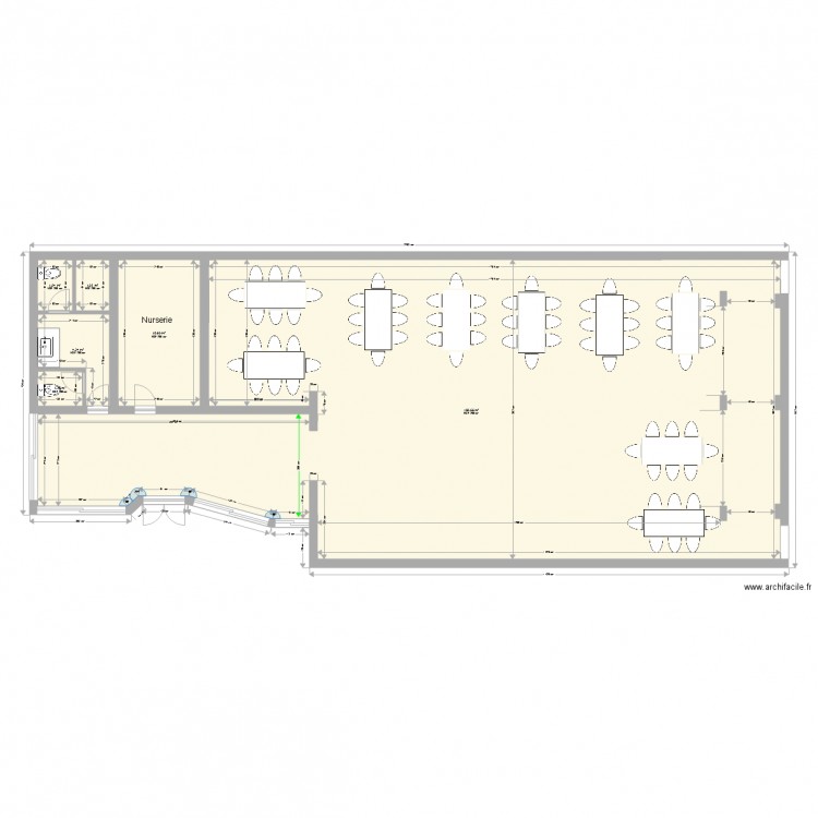 SALLE DE RECEPTION avec table. Plan de 0 pièce et 0 m2