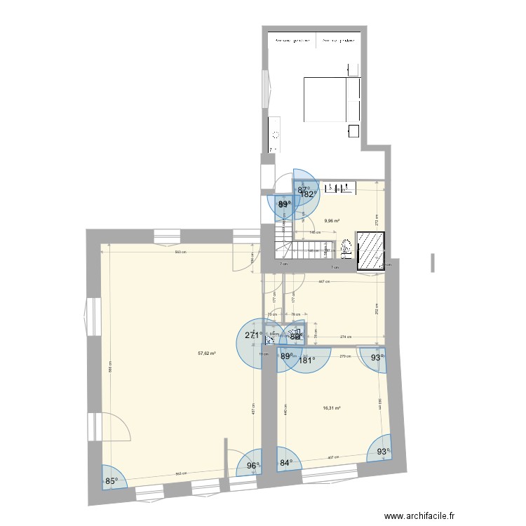 Salle de bain modifier escalier 2. Plan de 3 pièces et 84 m2