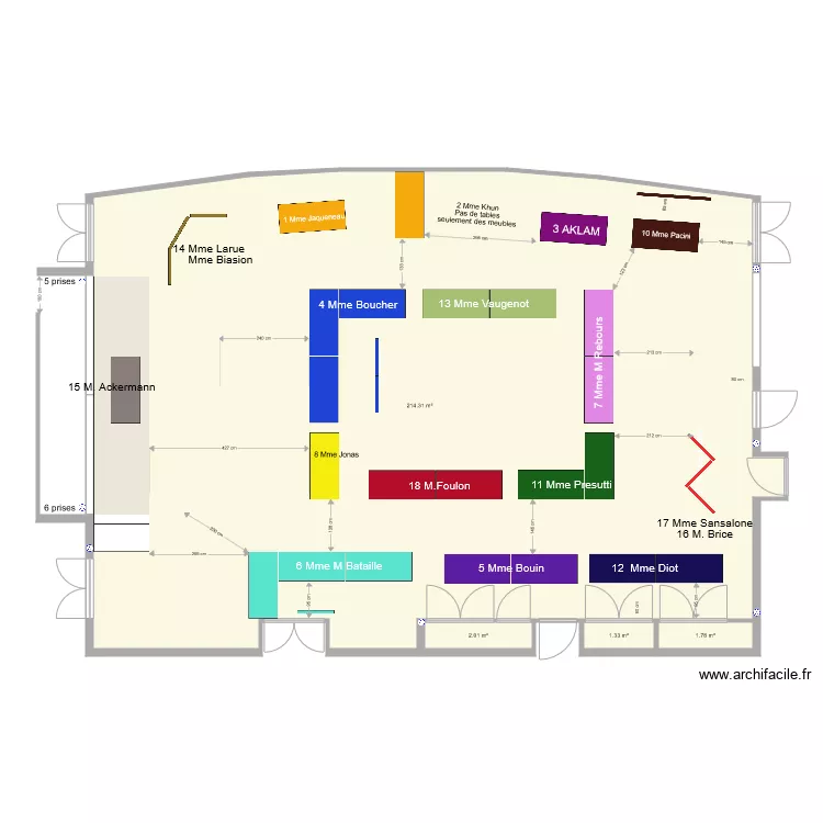 Salle des f&ecirc;tes Kanfen avec exposants 2020 au 31 janvier 2020. Plan de 