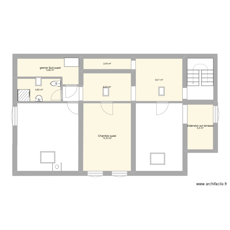 étage modifié. Plan de 7 pièces et 50 m2