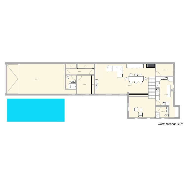 Maison Piscine Rez de chausser. Plan de 12 pièces et 179 m2