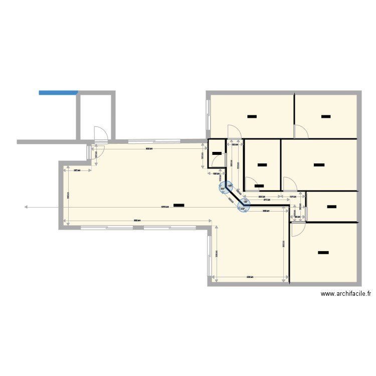 PROJET MAISON. Plan de 9 pièces et 134 m2