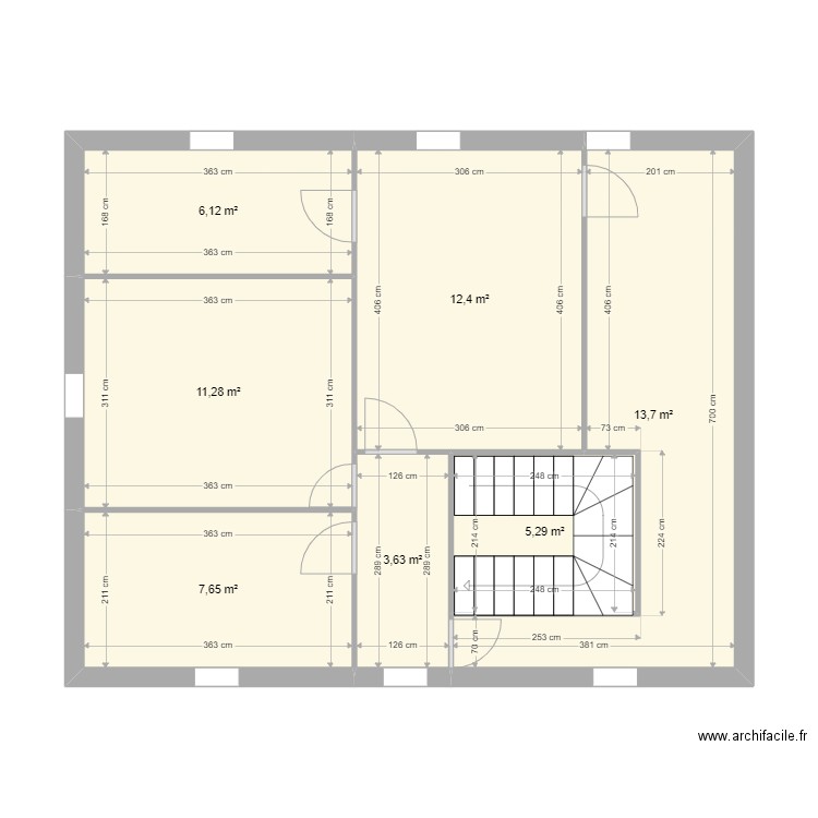 10CL COMBLES existant. Plan de 7 pièces et 60 m2