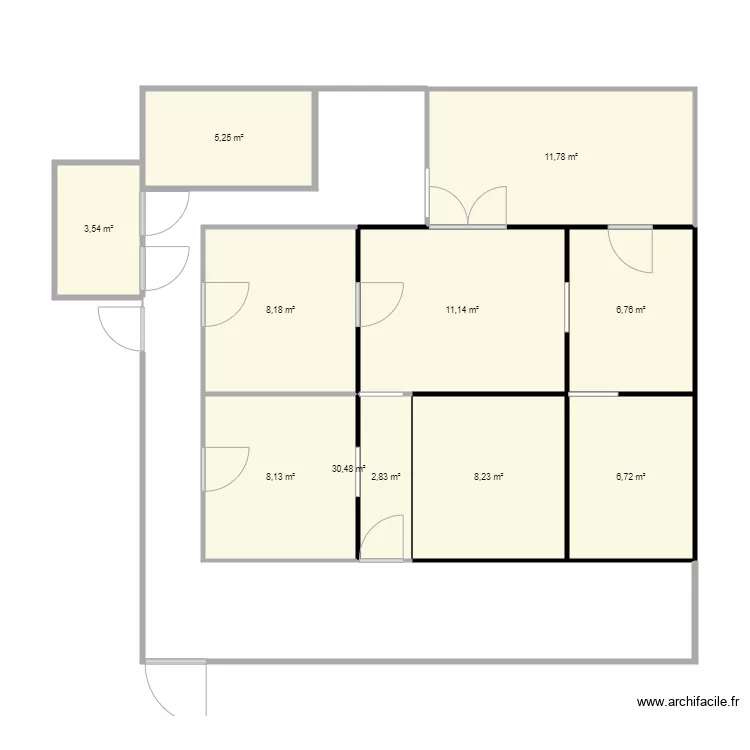 maison familiale avant travaux 1 avec legendes. Plan de 