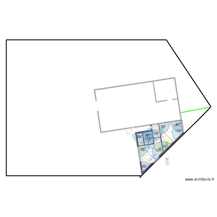 Triangle 2 Ch 30,7 M2 WC-SdE. Plan de 5 pièces et 31 m2