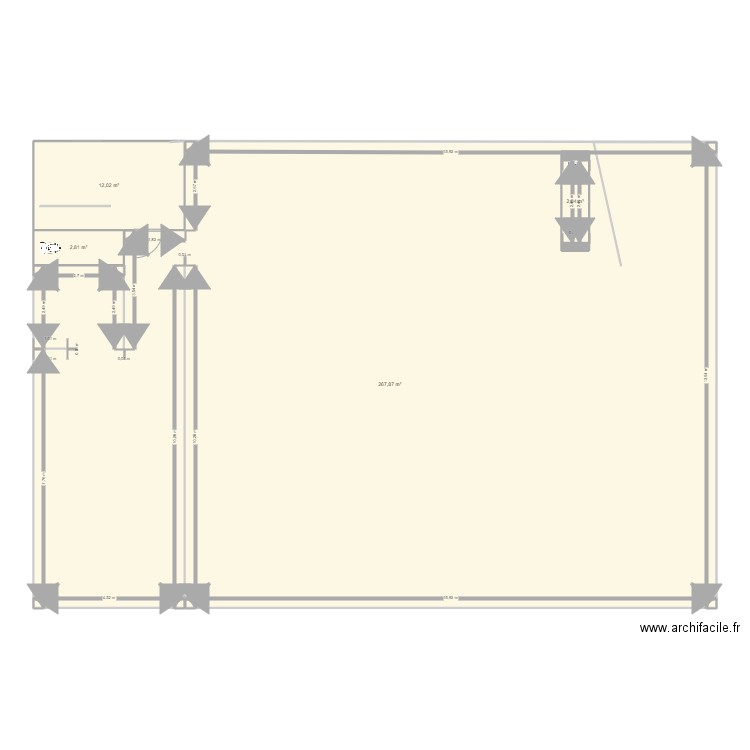 mano. Plan de 4 pièces et 287 m2