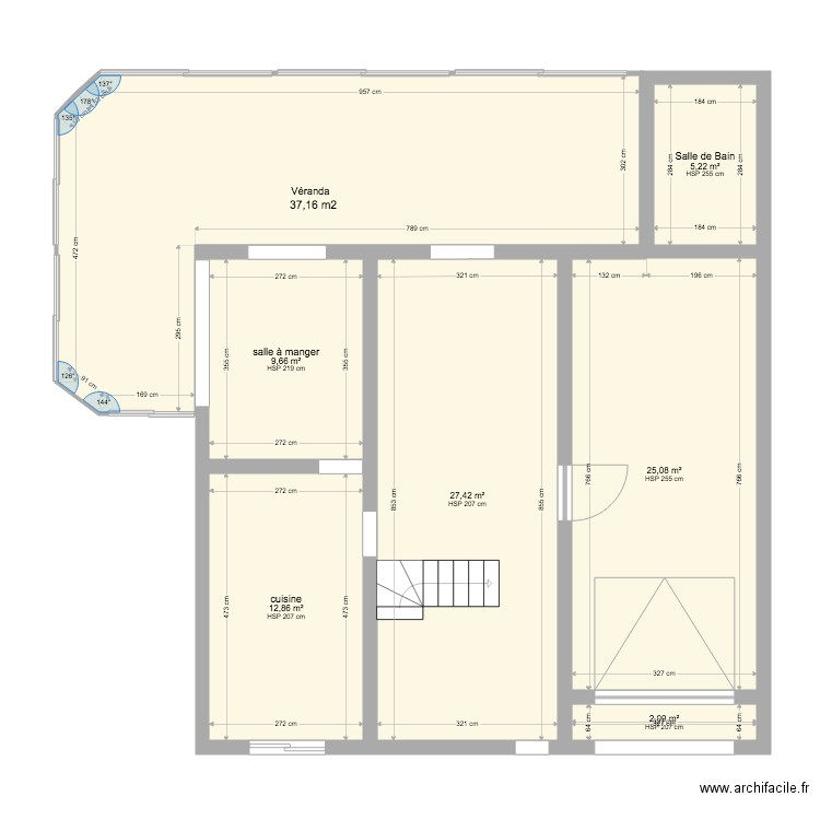 Maison bas 4. Plan de 7 pièces et 120 m2