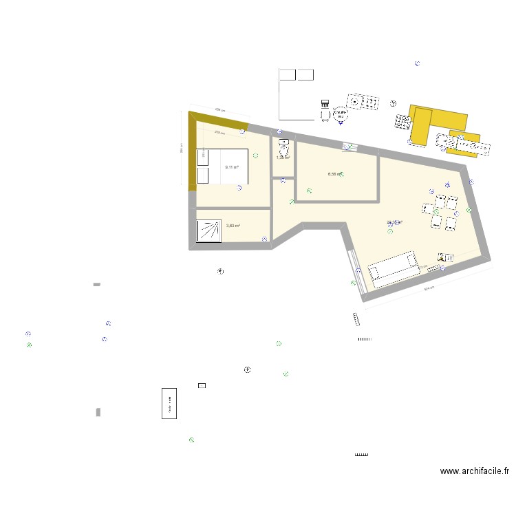 Bbb. Plan de 5 pièces et 43 m2