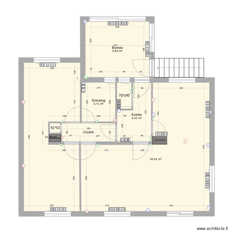 Maison ++. Plan de 9 pièces et 77 m2