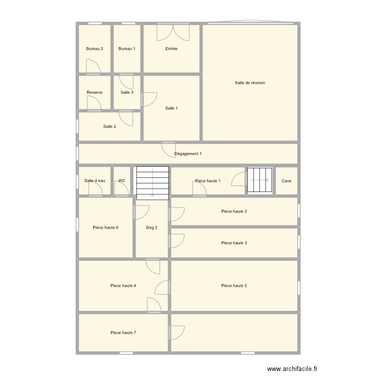 titre. Plan de 21 pièces et 121 m2