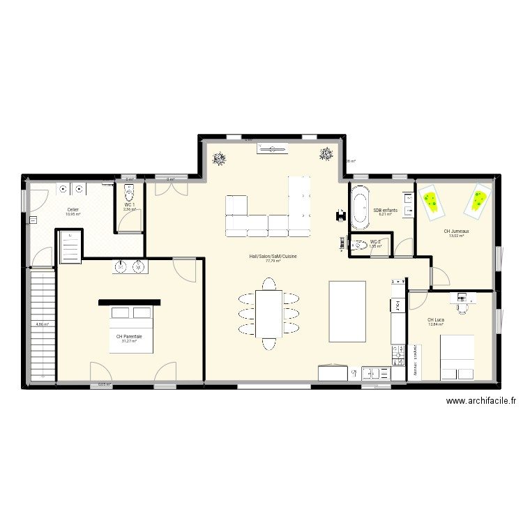 Maison. Plan de 20 pièces et 161 m2