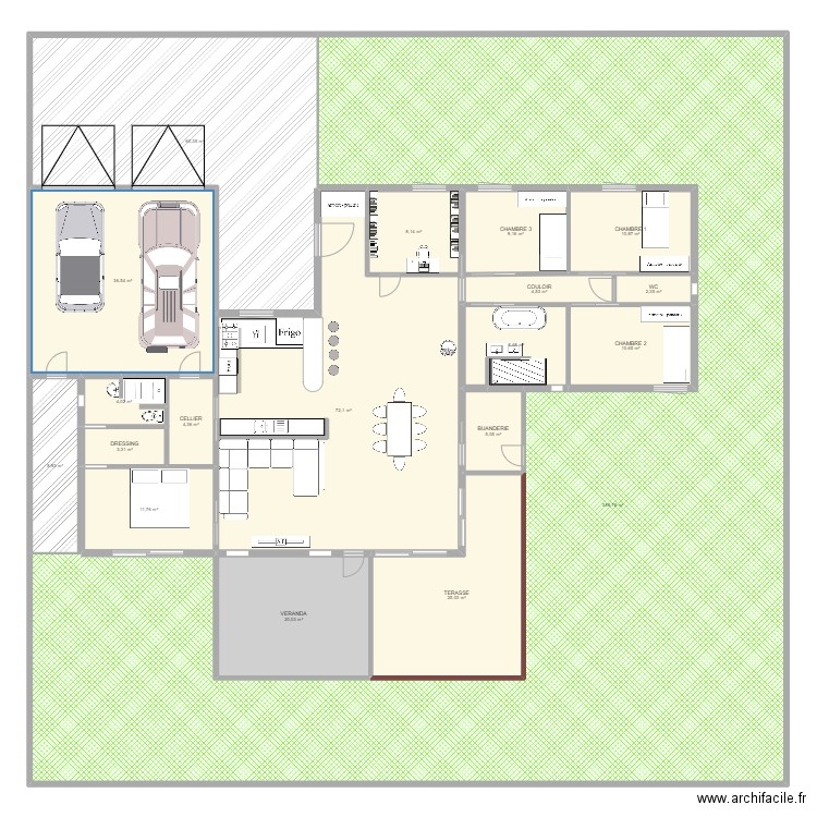 plan maison. Plan de 19 pièces et 595 m2