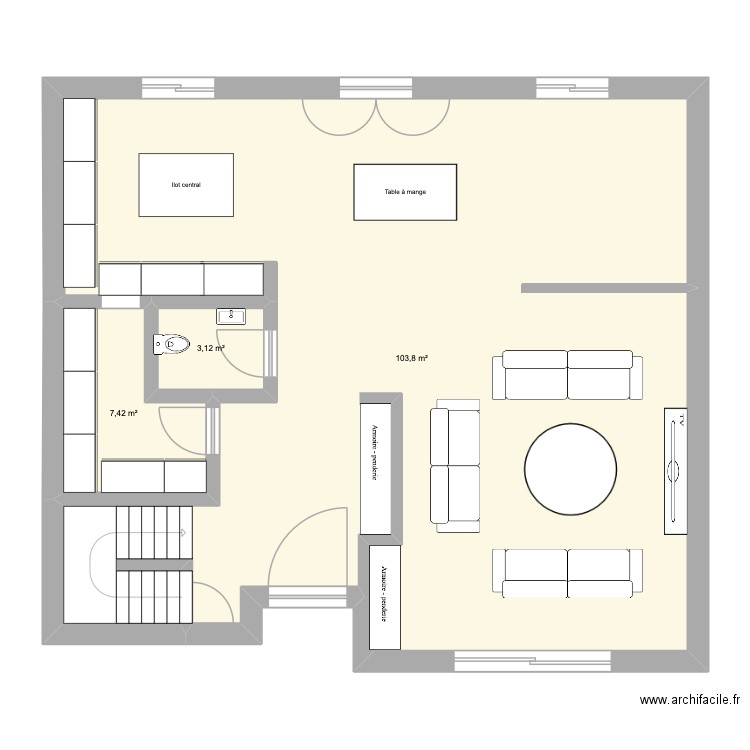 maison. Plan de 3 pièces et 114 m2