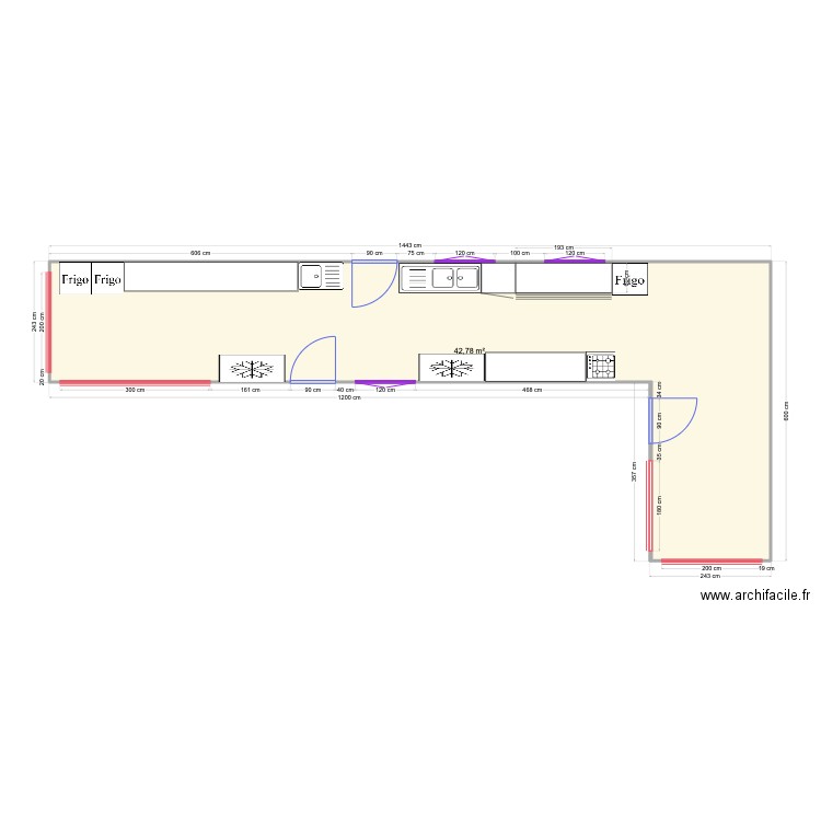 Container. Plan de 4 pièces et 42 m2