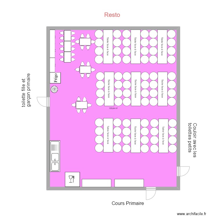 resto. Plan de 1 pièce et 136 m2