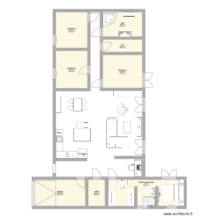 projet maison. Plan de 8 pièces et 79 m2