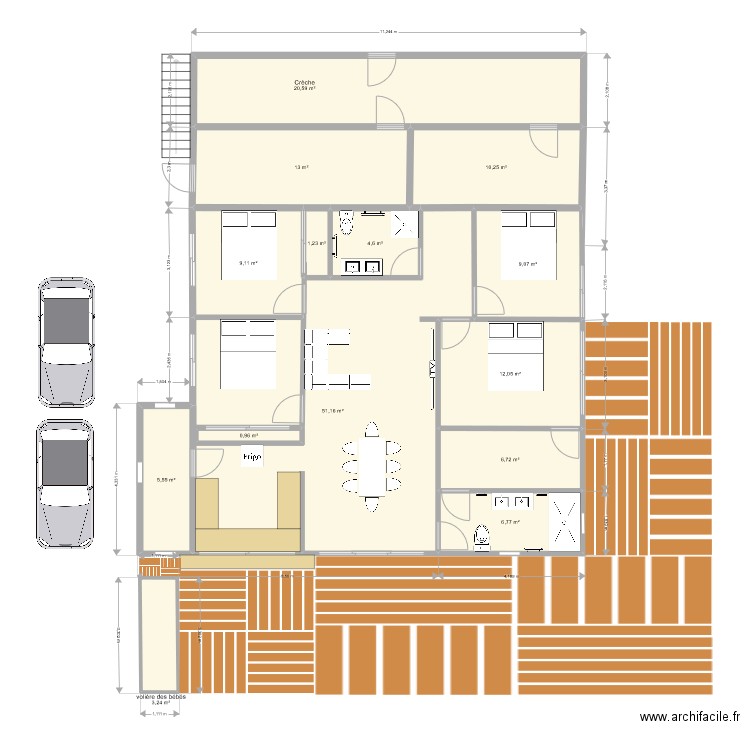 Plan de maison1. Plan de 14 pièces et 154 m2