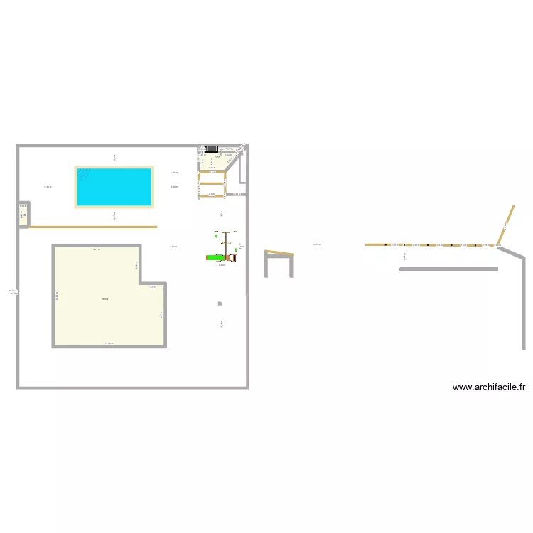 poulailler. Plan de 3  et 129 m²