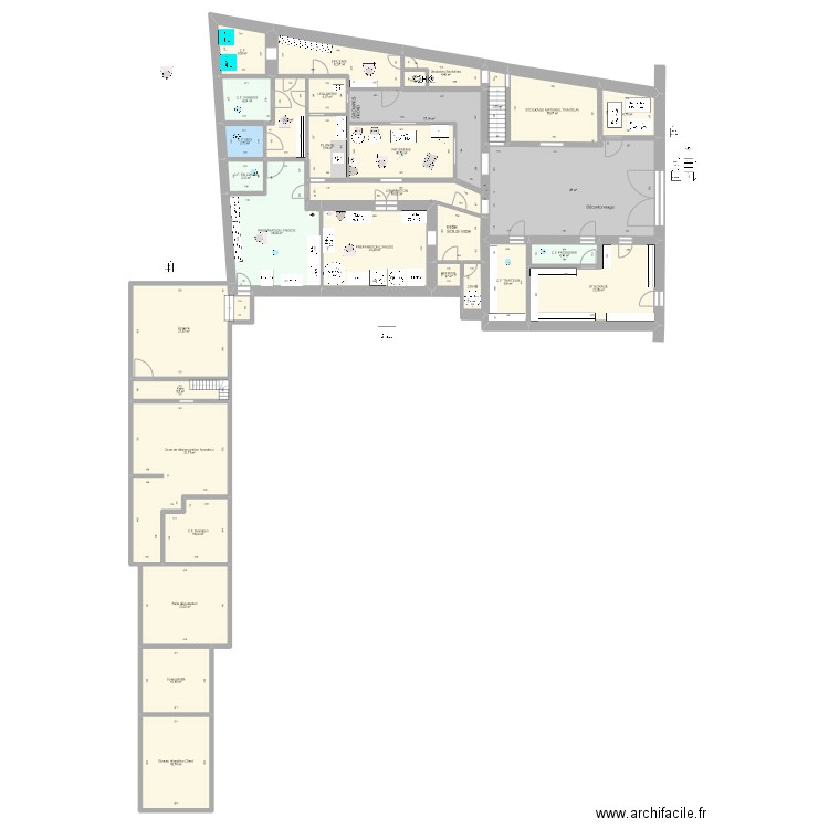 TARBE 22-006. Plan de 31 pièces et 399 m2