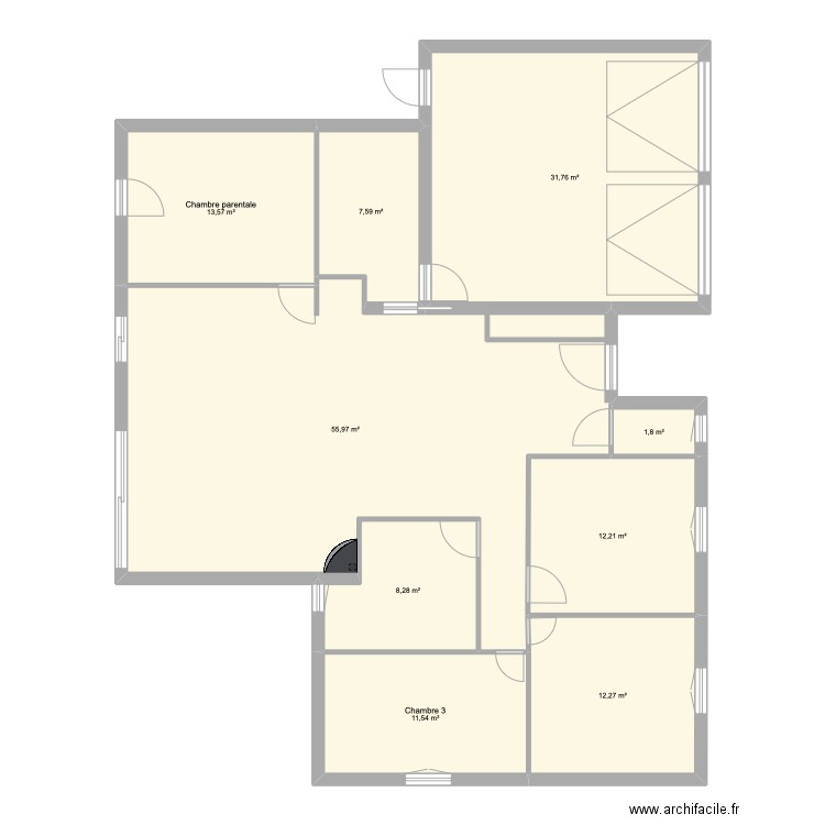 toiture. Plan de 9 pièces et 155 m2
