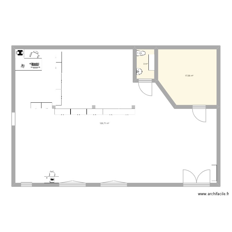 ergo. Plan de 3 pièces et 147 m2