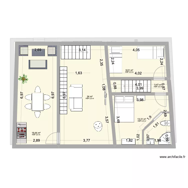 Neffies. Plan de 8 pièces et 143 m²