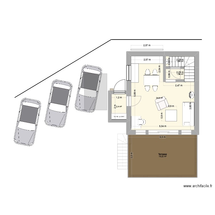 Casa V4. Plan de 11 pièces et 126 m2