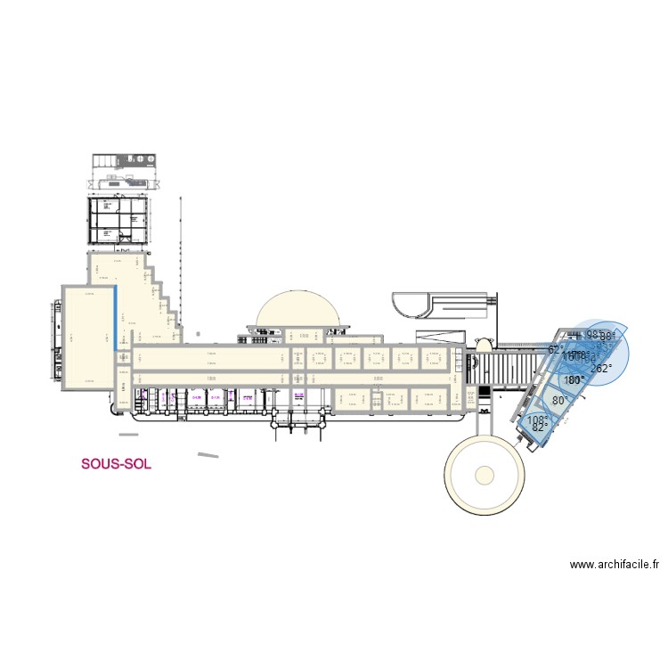 ISMJ/-1. Plan de 17 pièces et 21 m2