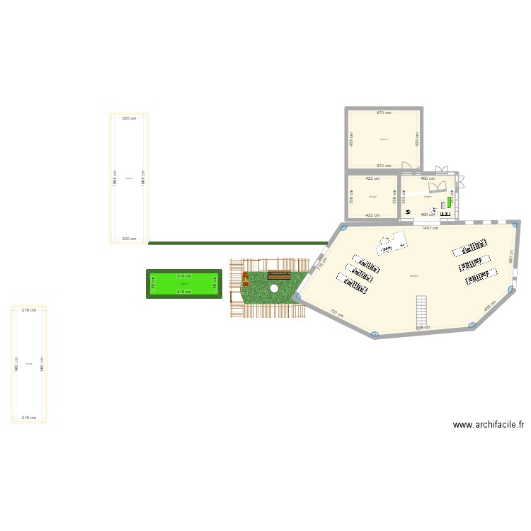 Hall. Plan de 7 pièces et 268 m2